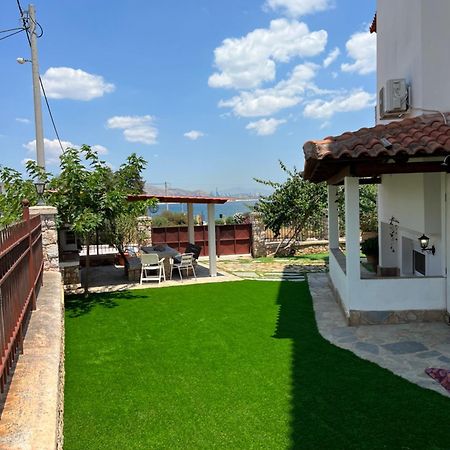 Apartment In Salamina With Garden & Sea View Selinia 外观 照片