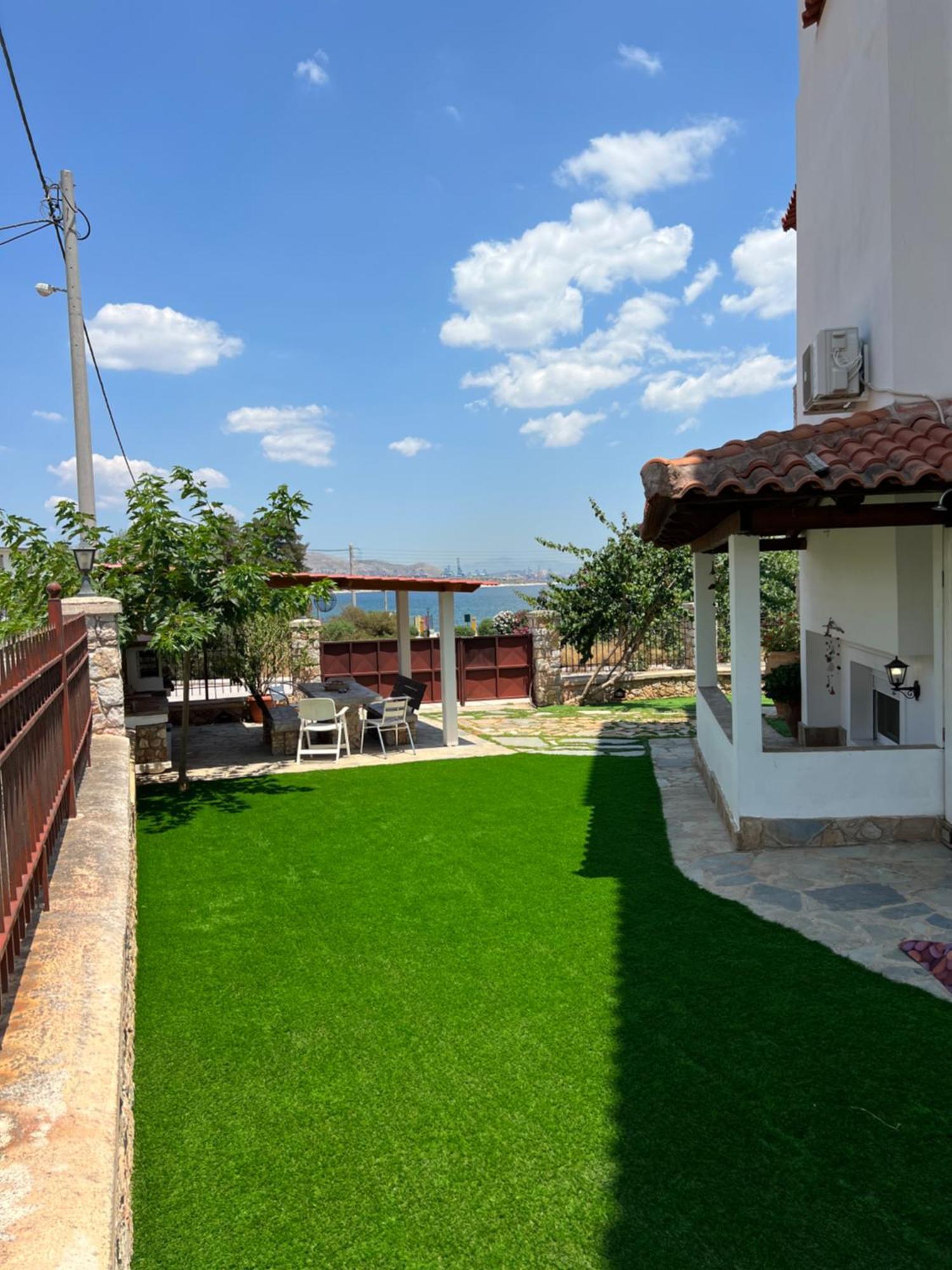 Apartment In Salamina With Garden & Sea View Selinia 外观 照片