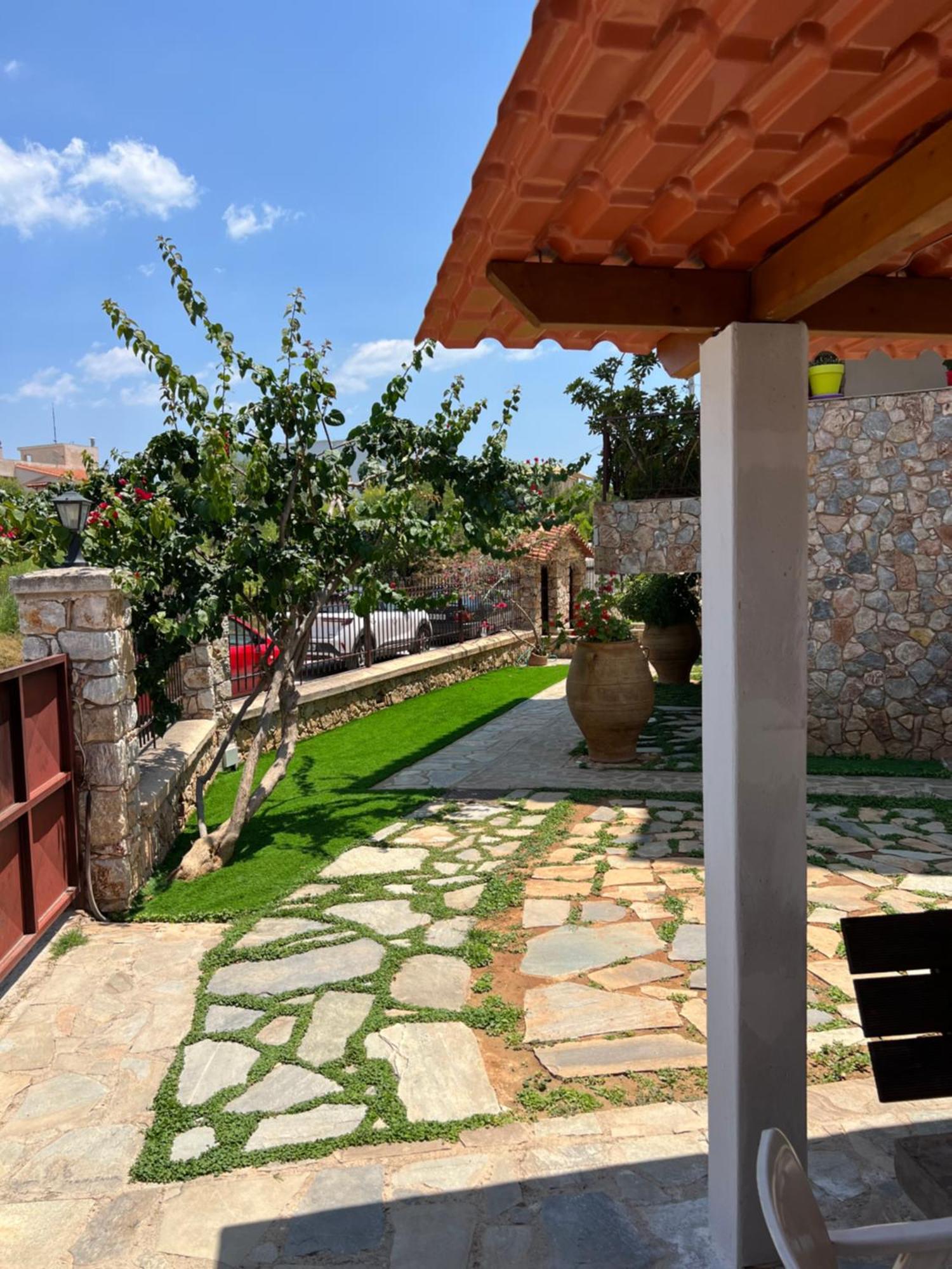 Apartment In Salamina With Garden & Sea View Selinia 外观 照片